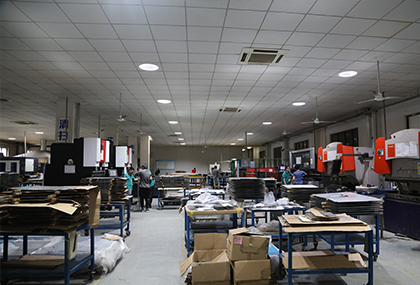 数控冲床加工厂家试运行和检查精度